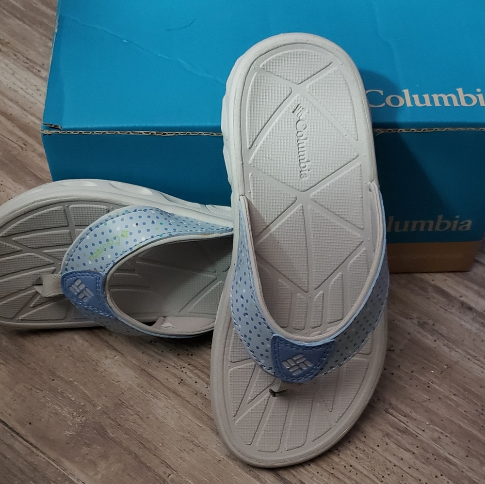 GIRL'S SIZE 1 COLUMBIA SANDALS/FLIP FLOPS